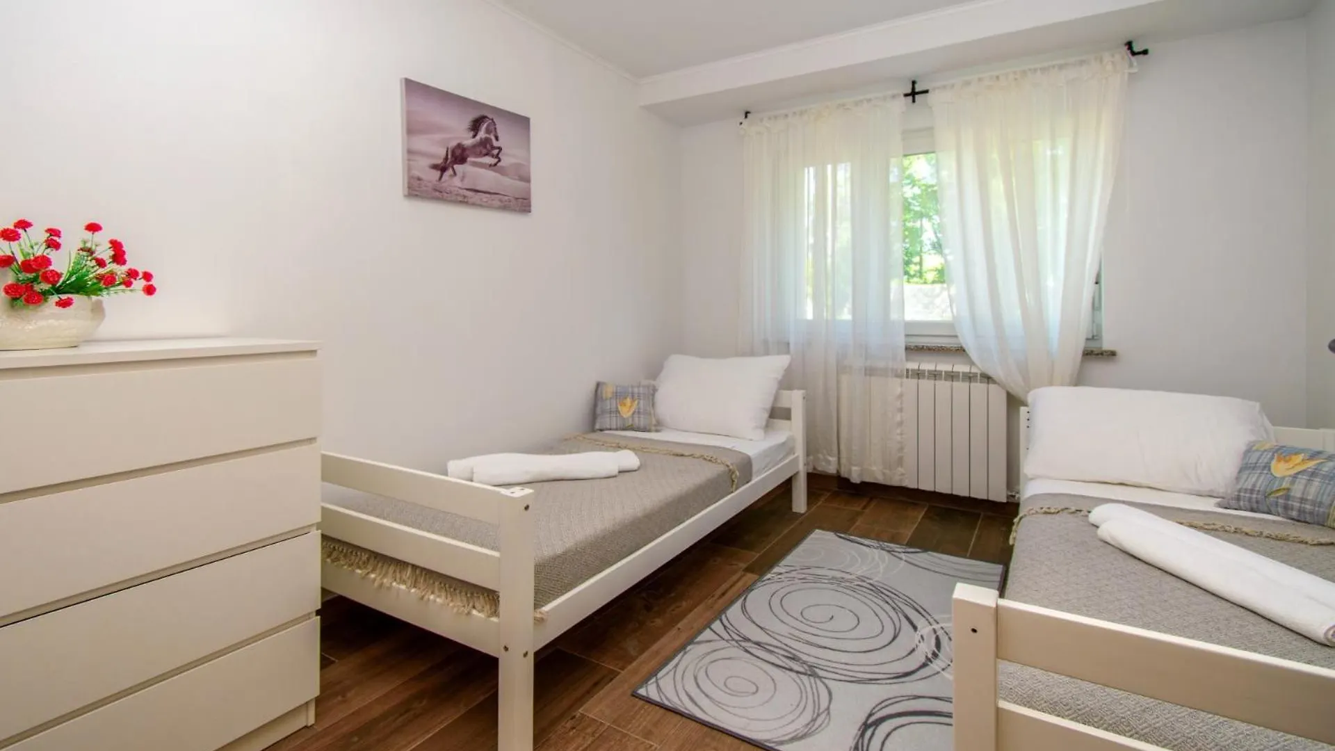 Villa Ondine With 3 Bedrooms In Istrien Hrboki 0*,